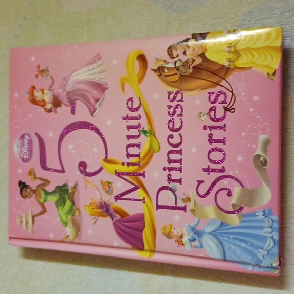 Disney Princesses Book Bundle, Beautifully Illustrated, One With Stickers - Picture 8 of 12